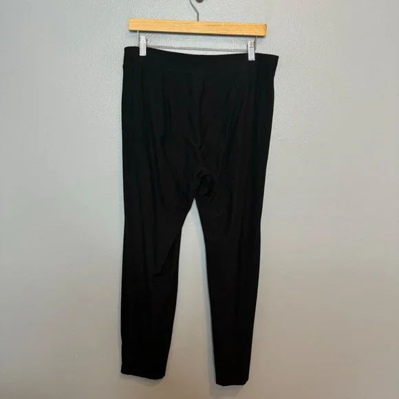 EILEEN FISHER washable stretch crepe pants in black size M
